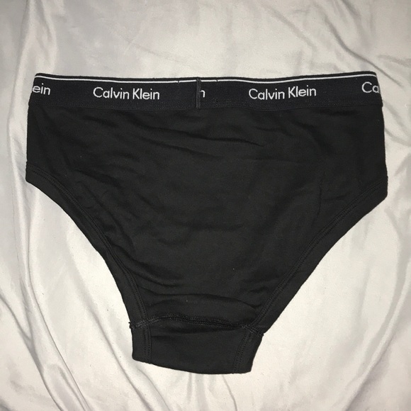 Calvin Klein Men’s Hip Brief🆕 - Picture 9 of 13